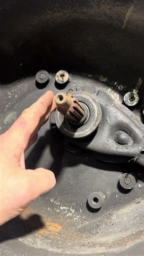 Chevy throw out bearing #mechanic #automobile #carparts #trucking #pullingtruck #Throughout-bearing