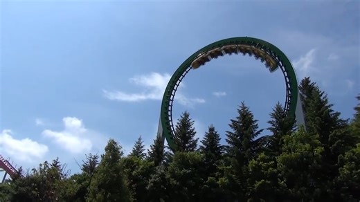 6.7K views · 92 reactions | We love "Shuttle Loop" roller coasters! Most people are familar with the more common style like "Montezooma's Revenge" but this Japanese-made version at Rusutsu Resort was amazing! | Theme Park Review | Facebook