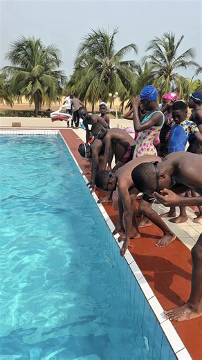 Compétition les futurs champions au Benin #natation #natation228