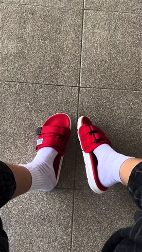 Stylish Slippers Recommendations for Every Occasion