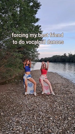 Minnemi on Instagram: "lol song: Magnet by minato #vocaloid #vocaloiddancecover #odottemita"