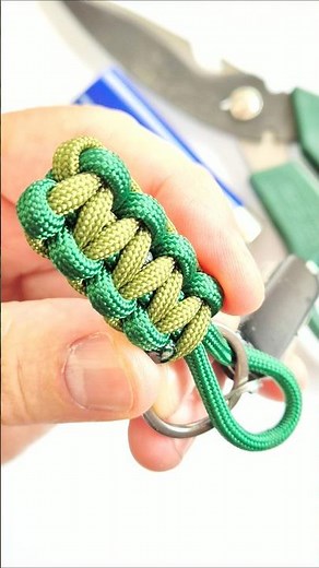 Simplest 2 Color Paracord Key Fob Tutorial