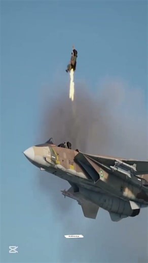 Why Fighter Jet Ejection Seats Are NOT Always Safe 😱✈️ | Pilot Survival Explained #pilotlife #jet