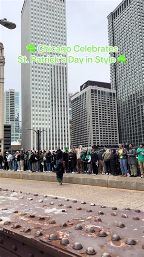 Chicago River Dyeing for St. Patrick’s Day