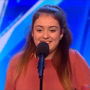 16-Year-Old Opera Singer Amy Marie Borg Shocks The Judges | World Best Talent
