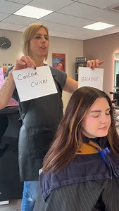 Voici notre incroyable transformation avec une jolie couleur cuivré dans les tons de l’automne 🍂 #automne #transformation #subtil #mèche #couleur #couleursdautomne | Salon Tête en l'hair