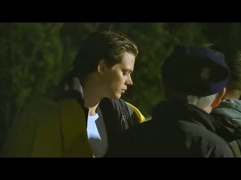 Bill Skarsgard Hemlock Grove S1 BTS