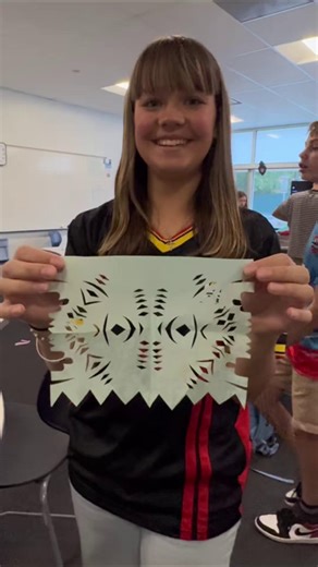 👣 It's Wandering Wednesday! 👣 Miller Middle School students in Dory Daniel's Spanish class are learning about Día de los Muertos — a Mexican tradition on Nov. 1-2 that honors loved ones who have passed — through cultural exploration in Spanish class. Last week, they created ofrendas, papel picado, and bright cempasúchil flowers. Through hands-on learning, they’re honoring culture, history, and remembrance — all while practicing Spanish in meaningful ways. 🌼💀 #WanderingWednesdayDSD #DEIBinAct