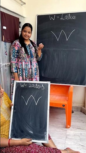 W = Lotus 🪷 drawing tutorial by mother and daughter step by step for beginners #shorts