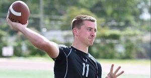 Rising playoff contender picks up key commitment in nation's No. 3 Pro-Style QB Dylan Morris