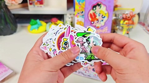 Lovely Girls Stickers for Water Bottle, Cartoon Reward Sticker for Kids Teens Students Teachers, Cute Girl Decals Scrapbook Laptops Skateboards Decor