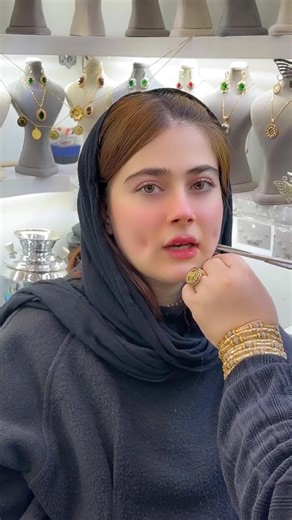 فيديوهات أنشأها ʙᴇᴀᴜᴛʏ/جوانکاری (@mutalib_magazine) باستخدام الصوت الأصلي - 𝐍ᵃ𝔹𝕚𝓁