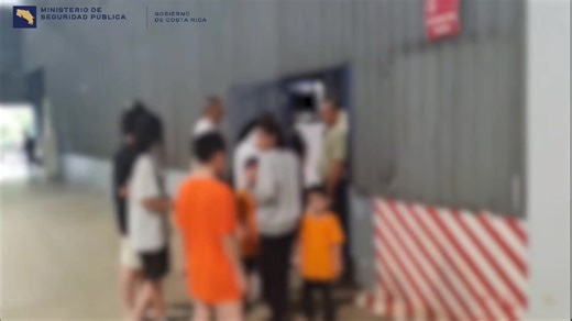 6.4K views · 41 reactions | Proceso de repatriación de 135 personas provenientes de Estados Unidos, su arribo al país y su traslado al CATEM, con ayuda de la Embajada de los Estados Unidos y la OIM. | Dirección General de Migración y Extranjería Costa Rica | Facebook