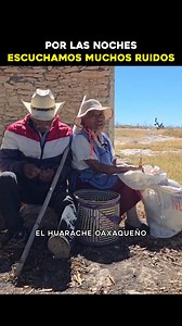 ¡AQUÍ SE APARECE LA LLORONA! 😱🌑 ¿Alguien más ha escuchado algo parecido por su casa o tiene alguna experiencia paranormal? Cuéntenos sus historias en los comentarios, los estaremos leyendo. 👇 | El Huarache Oaxaqueño Oficial