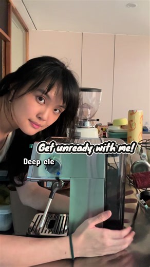Deep Cleaning Your Espresso Machine: A Step-by-Step Guide