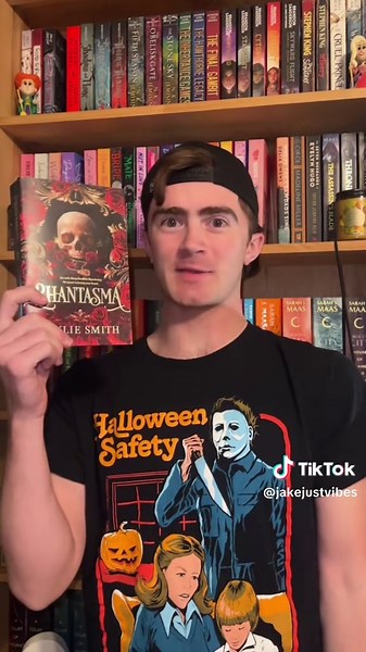 15 Must-Read Random Books You Should Explore