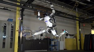 Oh Good, the Robots From Boston Dynamics Can Dance Now, Too