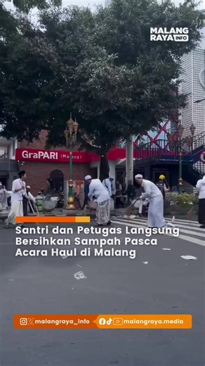 Kolaborasi Santri dan Petugas Kebersihan di Kota Malang