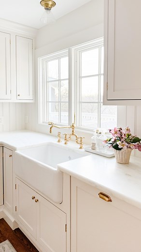 10K views · 14 reactions | When we were renovating our kitchen, we had to choose whether to center the sink to a smaller window or install a larger window, which would make the sink off center. I chose to maximize natural light. What would you? I chose to maximize natural light. | Julie Blanner Home | Facebook