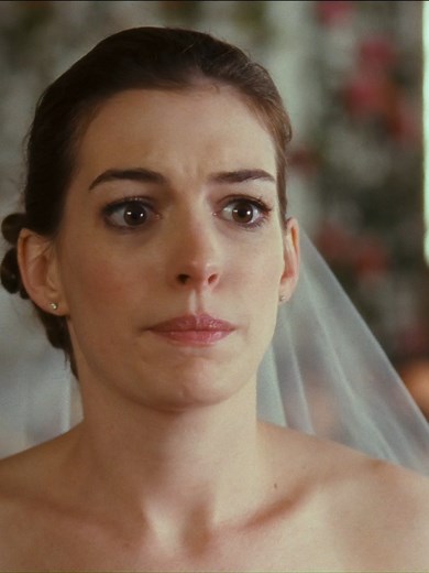 Bride Wars Movie: Hilarious Wedding Mishaps & Romantic Comedy