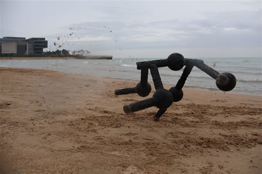 Alien-like AI robot can evolve and repair itself after being chopped into pieces