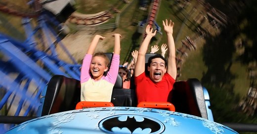 Six Flags Over Texas - MR. FREEZE | Ride | Six Flags Over Texas