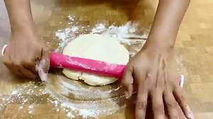 32K views · 211 reactions | FLAKY ALL-BUTTER PIE CRUST RECIPE Get the recipe here - https://veenaazmanov.com/all-butter-pie-crust-recipe/ Making a homemade pie crust is easy peasy. This is my no-fail all-butter Pâte brisée recipe that always turns out flaky. Today, I show you how to make this recipe by hand perfectly every single time. | Veena Azmanov | Facebook