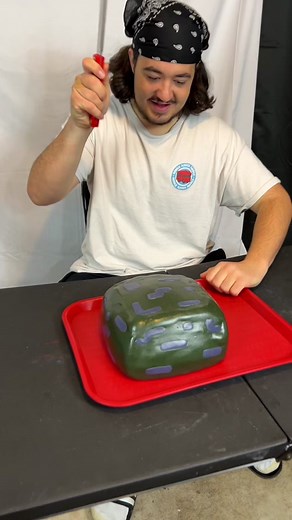 #minecraftblock #candycreations #cutinhalf #minecraftcandy #bedrock | Minecraft