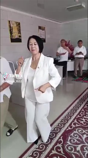 vip international on TikTok