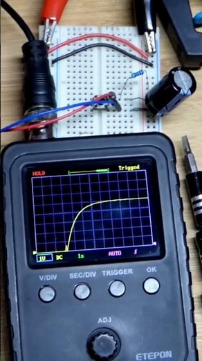 RC Time Constant Curve Oscilloscope Measured 1000uF and 1000 Ohms for 1s TC #howto #diy