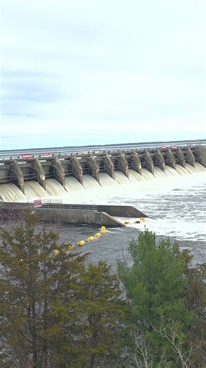 Lake petenwell Dam #fishing