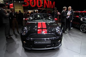 MINI at 2012 Geneva Motor Show: Clubvan and JCW Countryman
