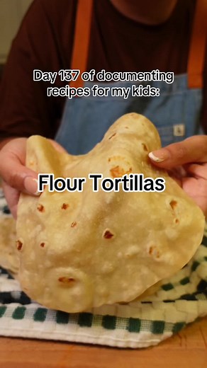 Homemade Flour Tortillas Recipe: Easy and Delicious
