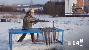 800发子弹连射全过程！外国男子测试RPD轻机枪极限射击，枪支打到冒烟熔化