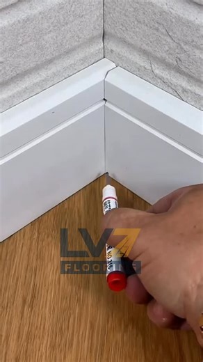 LV7 Vinyl Flooring Orlando on Instagram: "Old baseboards removed. New baseboards installed with precision. Clean lines. Tight corners. Seamless transitions. No gaps. No sloppy cuts. No rushed finish."