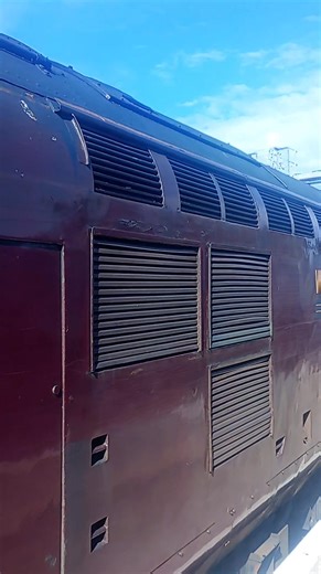 10K views · 230 reactions | Absolutely beautiful, Special Train, sitting at Inverness Station, 2 X class 37 Locos,( Sleeping ) 14 carriages, depart 4.40pm approx, these class 37 Locos are both well over 60 years old each | The Grate ist Flame | Facebook