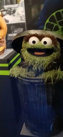 #sesamestreet Oscar The Grouch Center for Puppetry Arts #fairyliberationfront 8-23-25 11:19 am