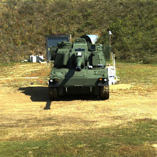 Here comes the boom! 💥 There's power in partnership: King of Battle 🤝 DEVCOM-AC. We're working together to ensure we continue to enhance artillery capabilities for Soldiers on the battlefield. The M109-52 Self-Propelled Howitzer prototype delivers a low-risk solution and lower-cost approach that provides necessary core warfighting capabilities more rapidly. Learn more about the effort: http://baes.co/4XKH50We6XG. #ArtilleryModernization #CombatVehicleIndustrialBase #KingofBattle | BAE Systems,