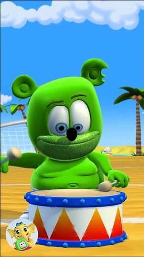 🏖️ Gummy Bear Plays Beach Ball! 🏖️| Gummy Bomba Song 🎵 #kidssongs