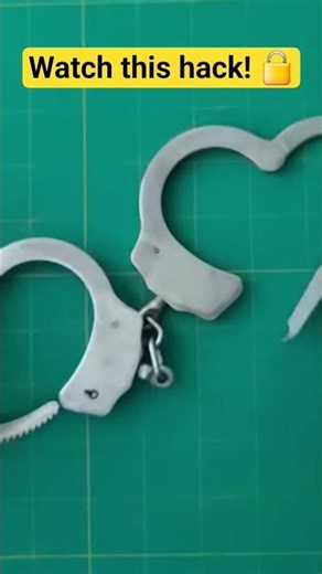 Unlock Handcuffs using a Keychain File 🔑