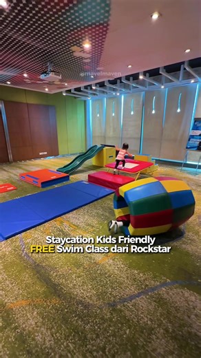 Staycation kids friendly yang connecting langsung ke mall 👌🏻 ✅ Perlengkapan lengkap pol, stroller dll bisa pinjem (info dulu yaa pas mau booking/ check in) ✅ Kids activitiesnya seruu, jadwal lengkapnya dibawah ini yaa 📍 @Pullman Jakarta Indonesia , Central Park 🎉 PLAY & GROW SCHEDULE 📅 Every Saturday & Sunday 👩‍🍳 Cooking Class 🕙 10.00 | 13.00 📍 L Floor 🎨 Coloring Activities 🕛 12.00 – 13.00 📍 Greens Corner (L Floor) 🌱 Planting Class 🕑 14.00 – 15.00 📍 L Floor 🐟 Fish Feeding 🕒 15.0
