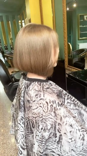 1.3K views · 30 reactions | Bob Haircut by @svitlana_hairkyiv ✂️✨ #boblvrs #bob #bobhaircut #bobhairstyle #bobcut #alinebob #haircut #бобкаре #bobfrisuren #bobfrisur #bobhaarschnitt #bobschnitt #shorthair #shorthairstyles #bobhaircut #shorthair #hair #hairstyle #bobhairstyles #hairstyles #hairdresser #shorthaircut #haircuts #shortbob #besthaircut #haircutsforwomen #haircutstyle #hairgoals #love #shorthairdontcare | Bob-Lovers | Facebook