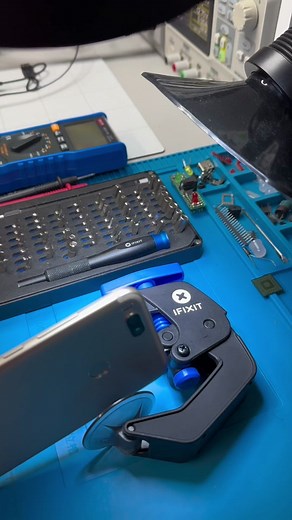 We are Fixing an android phone today. But this time using Using I fixit tools. @ifixit #phonerepair #ifixittools #righttorepair #electronicsrepair #digytronics #lab #engeneering #viral #technology #iphonex #contentguru_kunal