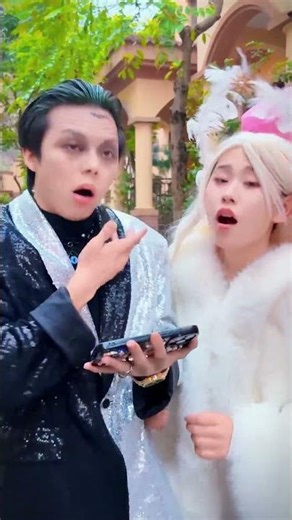 她在像谁求救？ #kpop#kpopdemonhunters#huntris