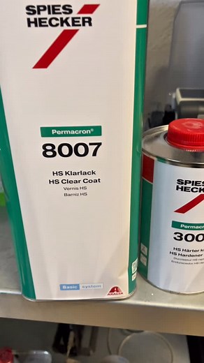 3.2K views · 431 reactions | Premier test du vernis Spies Hecker. Peau d’orange + micro-points à la première couche… J’ai ajusté la dilution mais je trouve qu’il manque quelque chose. Ceux qui bossent avec, donnez-moi vos conseils. On apprend tous les jours. ‍ #painting #reels #peintre #carrosserie #peinture #peintureauto #spieshecker #reelsinstagram | Paulo Semedo | Facebook