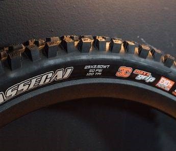 Maxxis MTB Tire Sidewalls Explained | EXO vs EXO  vs DD vs DH