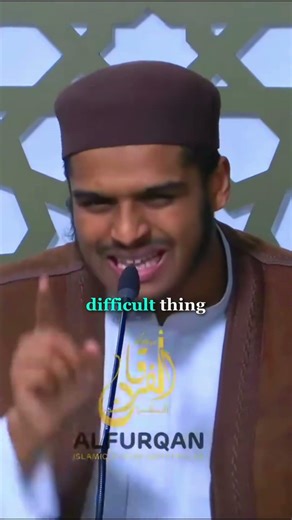 The Power of Humility: A Lesson from Mecca #shorts