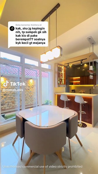 Meja Makan Minimalis untuk 4 Orang yang Estetik