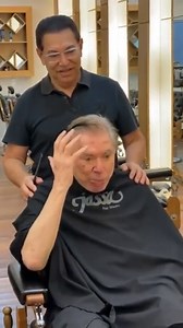251K views · 12K reactions | Antes de gravar seu programa no SBT nesta terça-feira (26), Silvio Santos esteve no salão do amigo e cabeleireiro Jassa em São Paulo. Confira a conversa entre os amigos #SilvioSantos #Jassa #SBT #PáginadoSilvioSantos | Página do Silvio Santos | Facebook