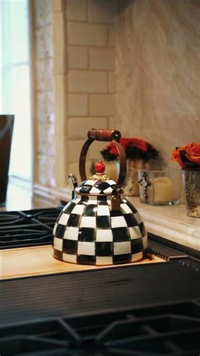 🍰🥂Inside a Breathtaking French Villa Kitchen Designed to Feel Like a European Estate